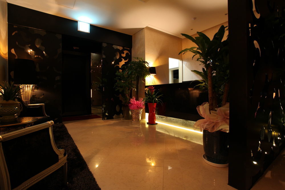 Hotel Cullinan Yeoksam 2*