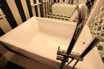 Hotel Hotel Cullinan Yeoksam 2*
